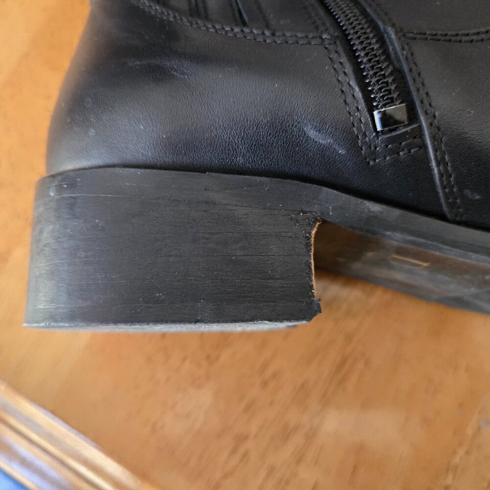 Duo Wide Calf Haltham Knee-High Leather Boots - Picture 4 of 8